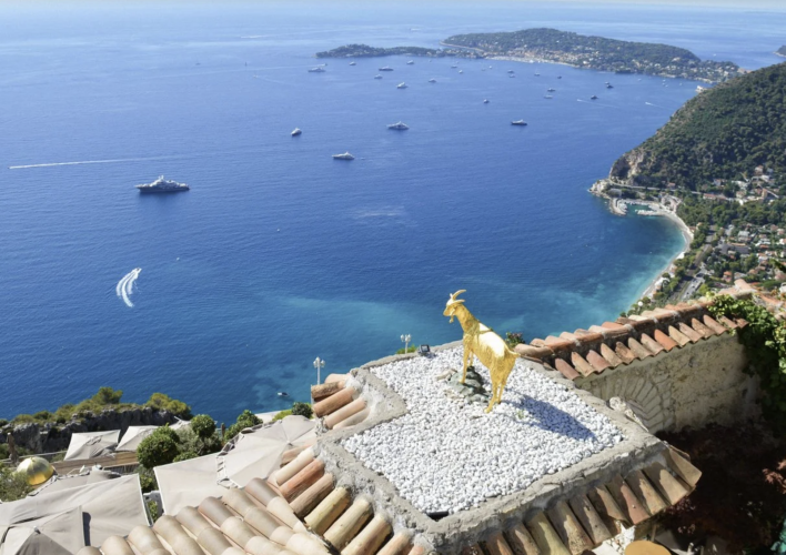 How did this magnificent 5-star hotel near Nice earn its third Michelin Key?